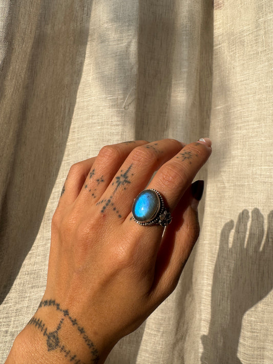 拉長石三眼戒指Labradorite Third-eye Ring
